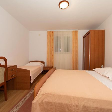 Apartmani Biser Тучепи Экстерьер фото