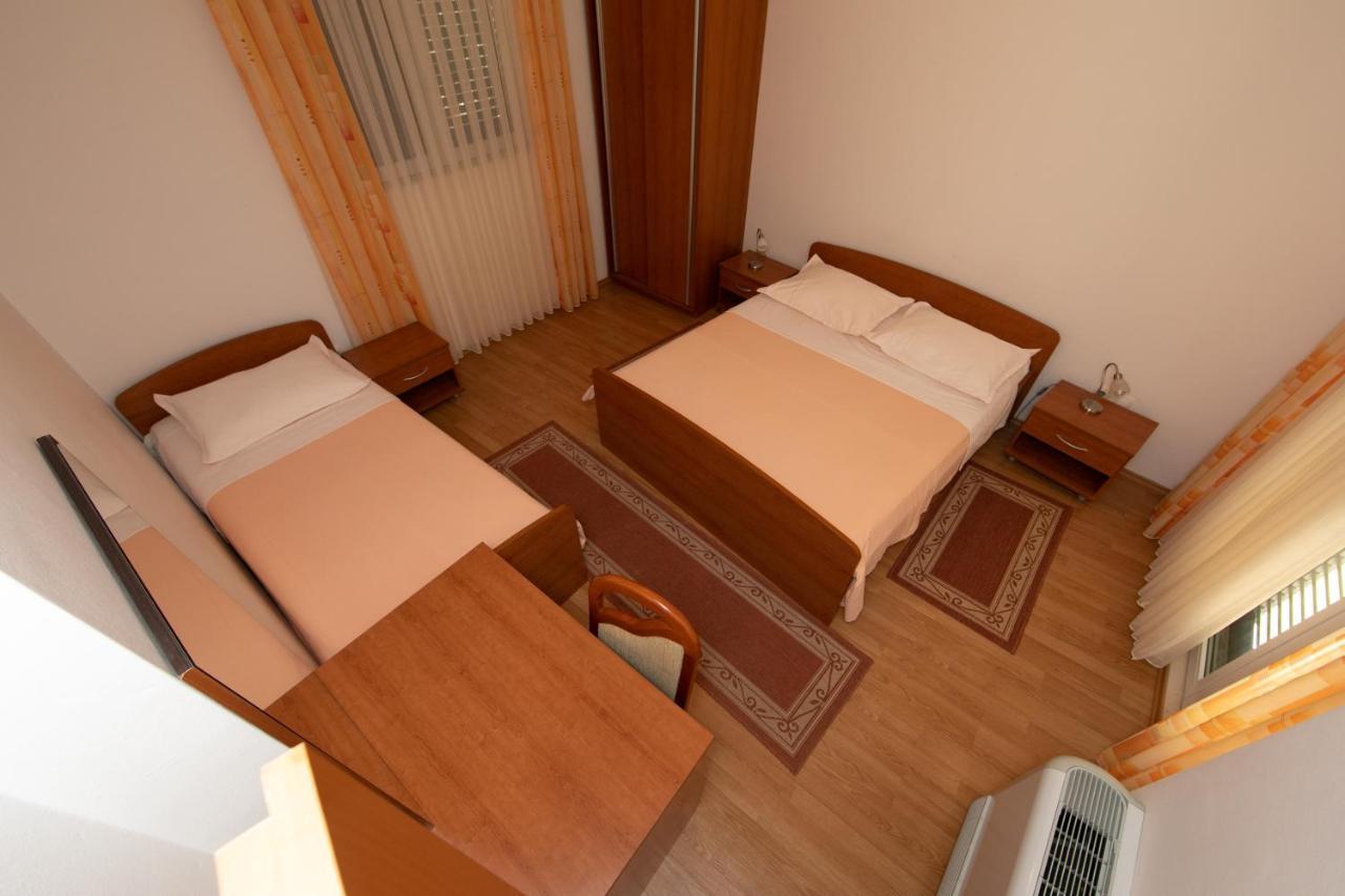 Apartmani Biser Тучепи Экстерьер фото
