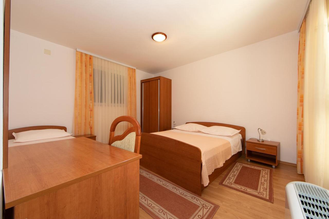 Apartmani Biser Тучепи Экстерьер фото