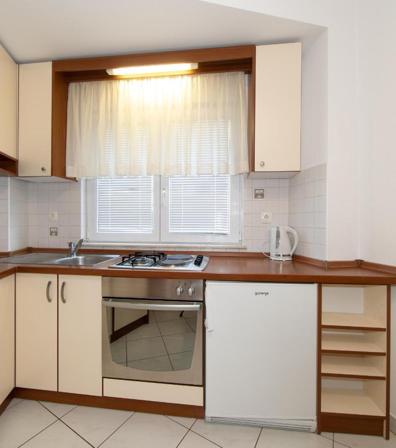 Apartmani Biser Тучепи Экстерьер фото