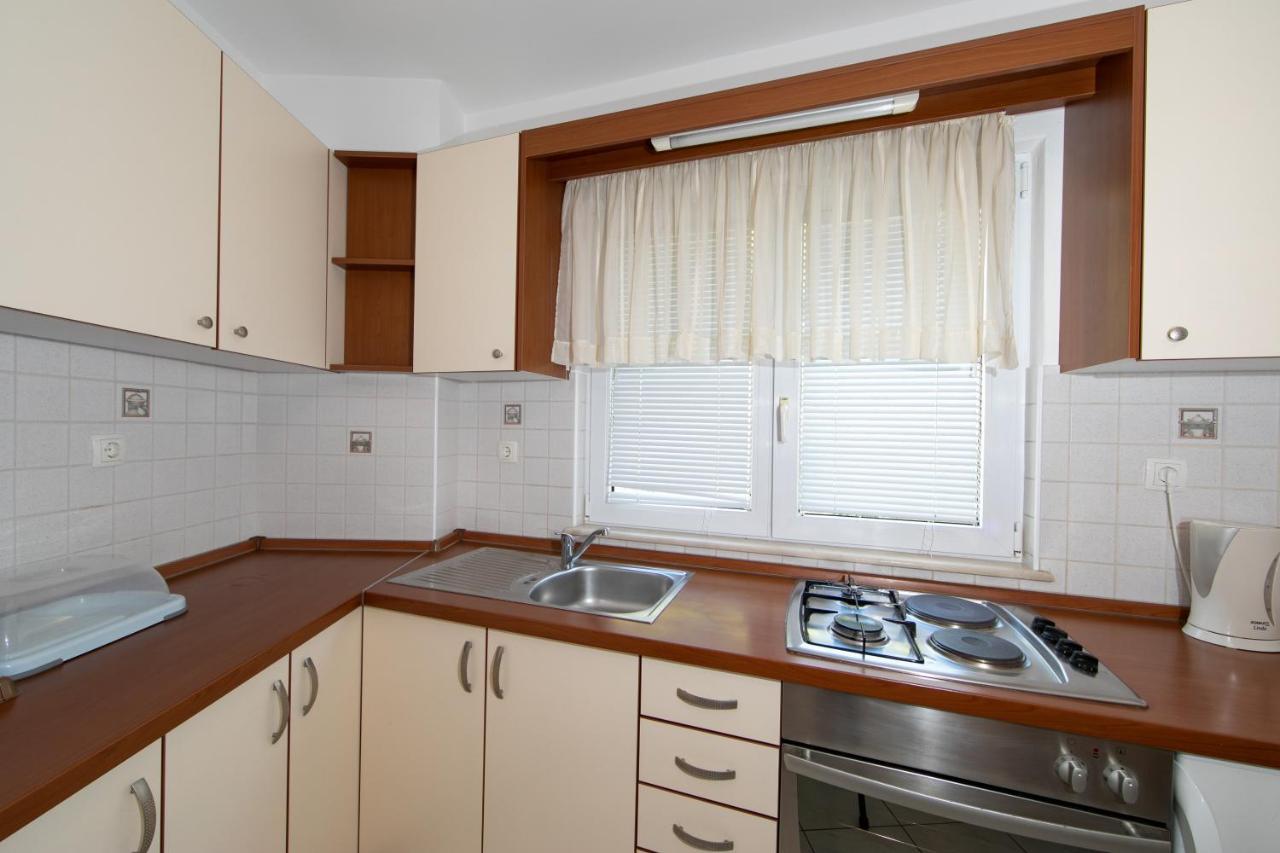 Apartmani Biser Тучепи Экстерьер фото