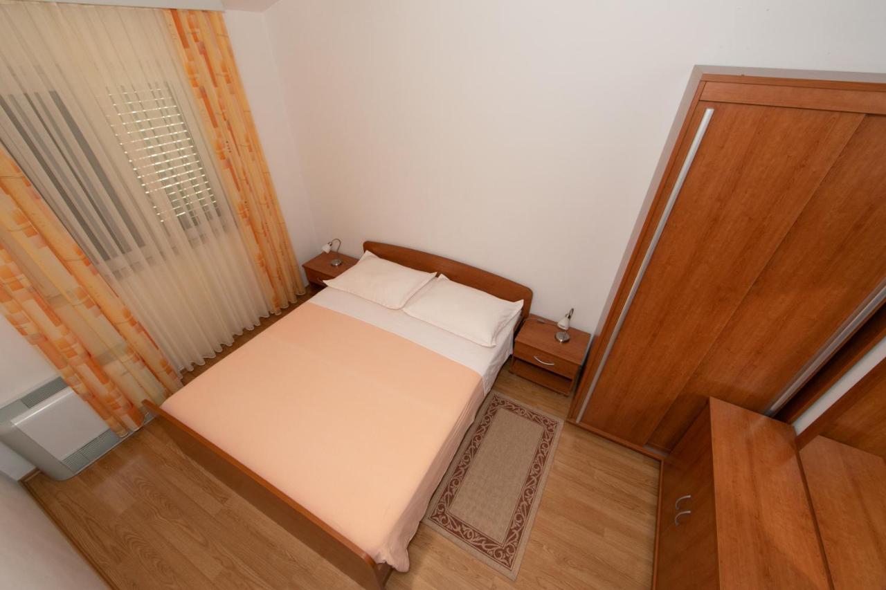 Apartmani Biser Тучепи Экстерьер фото