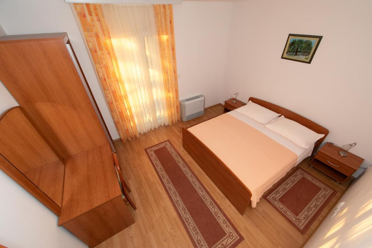 Apartmani Biser Тучепи Экстерьер фото