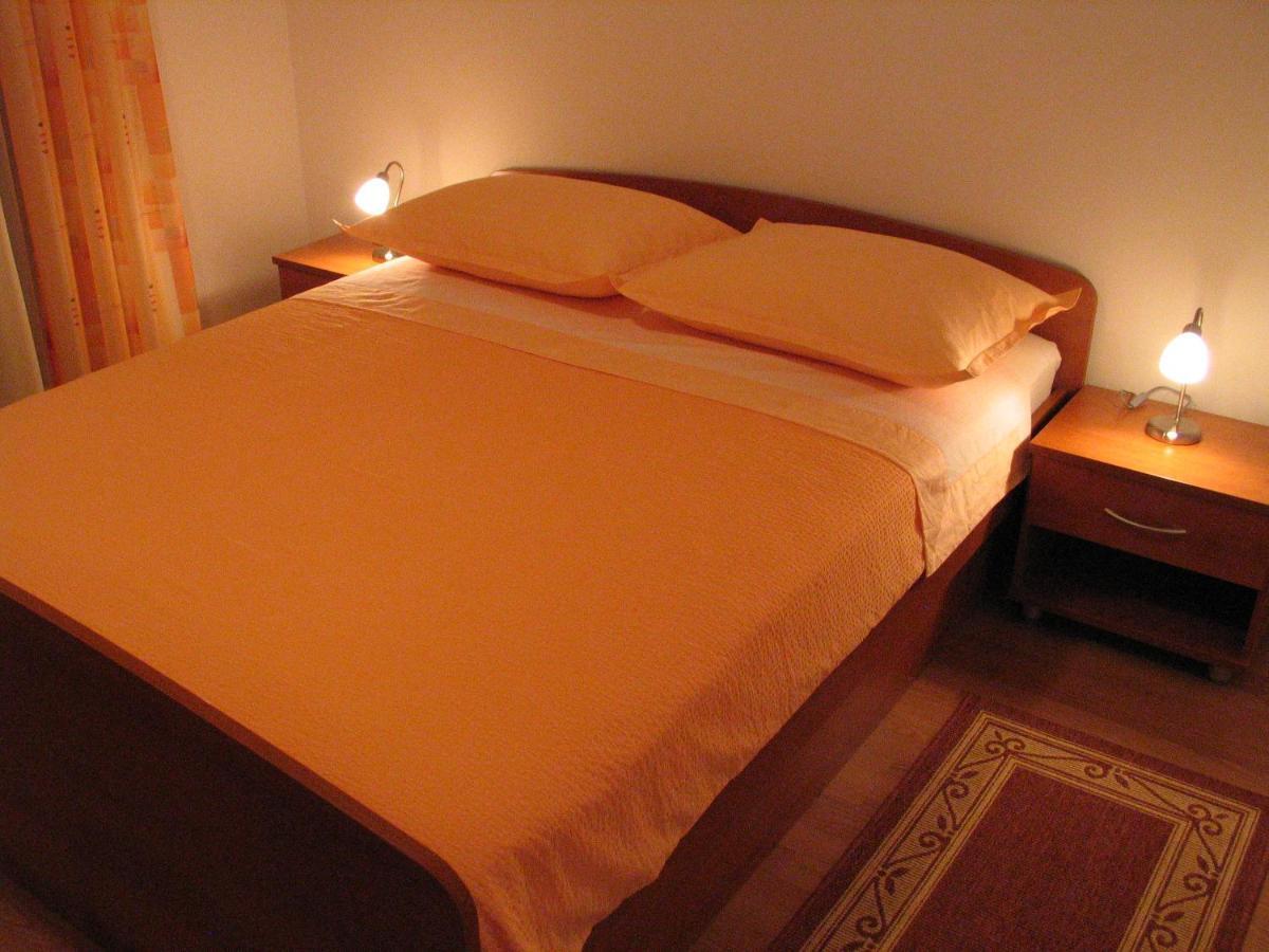 Apartmani Biser Тучепи Экстерьер фото